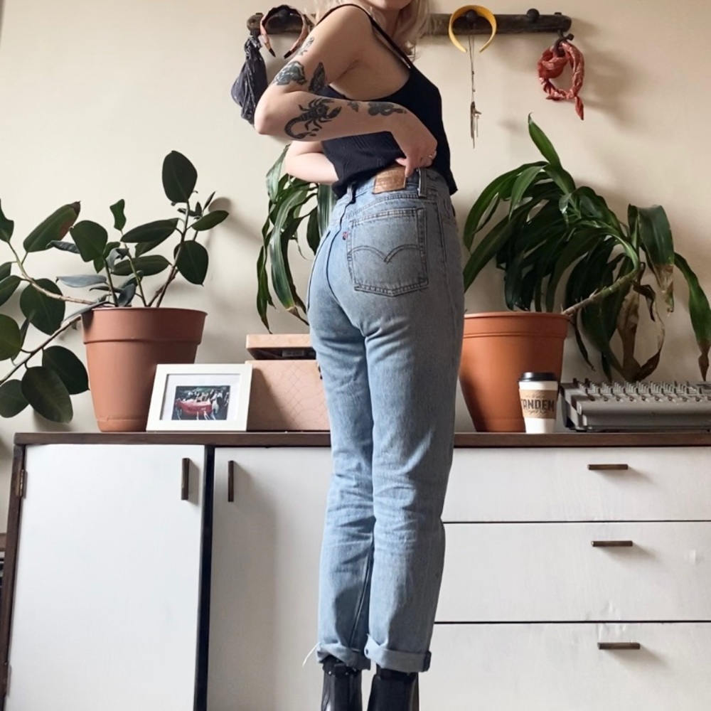 Levi’s Wedgie Jeans